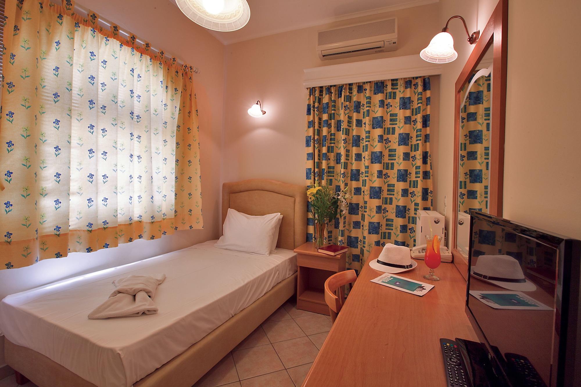 Epidavria Hotel Tolo Ngoại thất bức ảnh