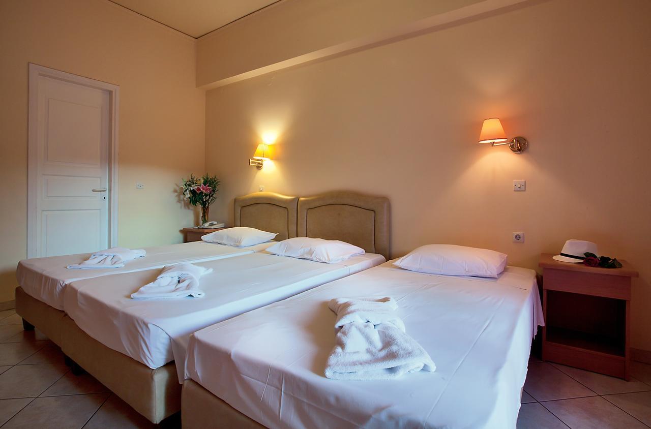 Epidavria Hotel Tolo Ngoại thất bức ảnh