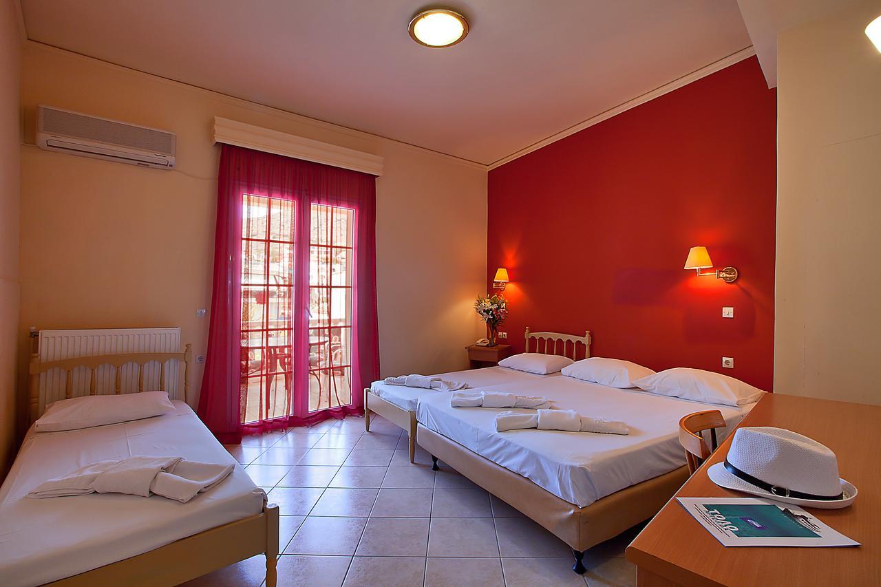 Epidavria Hotel Tolo Ngoại thất bức ảnh