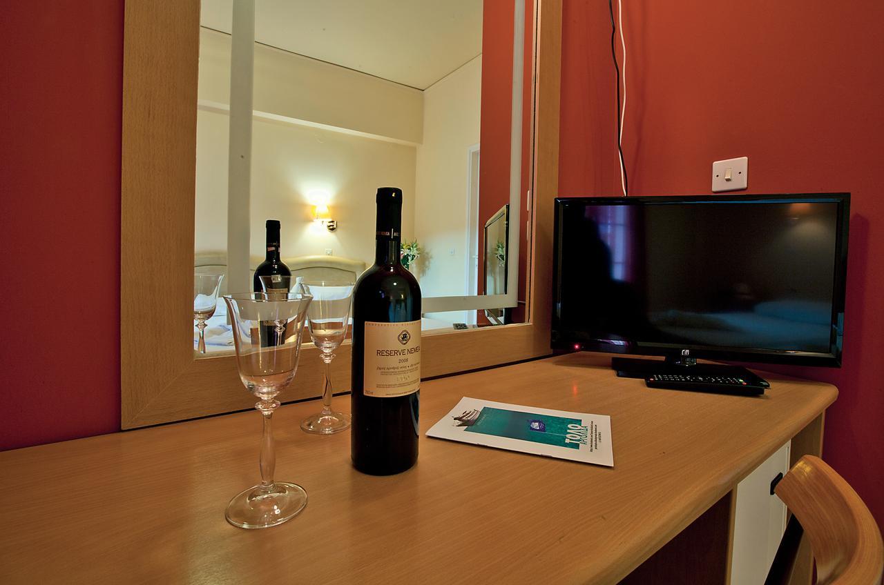 Epidavria Hotel Tolo Ngoại thất bức ảnh