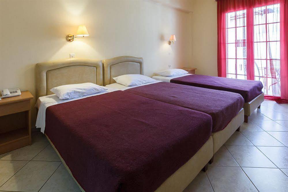 Epidavria Hotel Tolo Ngoại thất bức ảnh